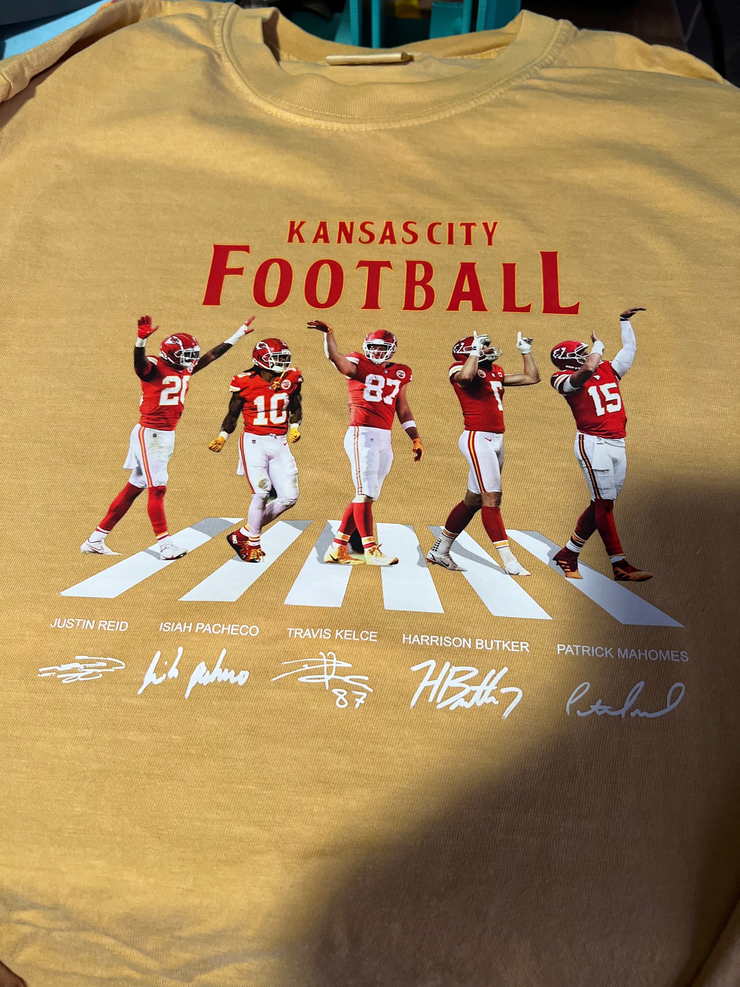 KC CREW SAMPLER