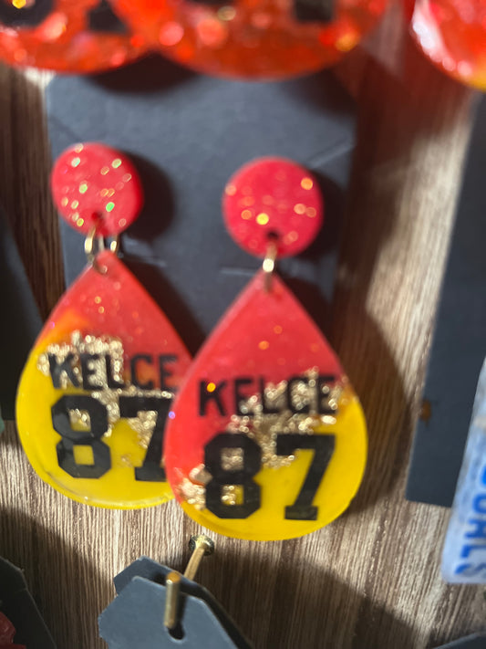 Kelce posts